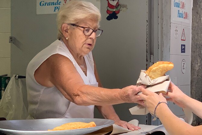 The Unfiltered Street Food & Market Tour of Naples (by Streaty) - The Spanish Quarter and Maradona’s Naples