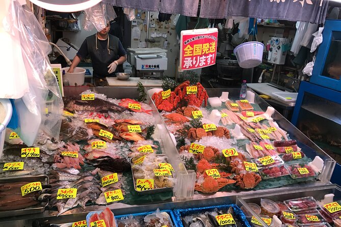 Tokyo Food Tour Taste Fresh Delights at Tsukiji Market - Reaching the final stop and staying longer