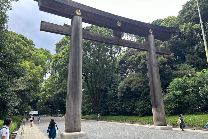 Tokyo Morning Tour: Asakusa, Meiji Shrine and Tsukiji Fish Market - Senso-ji closes the route in Asakusa