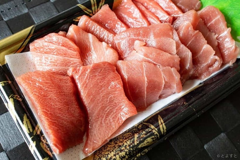 Tokyo Morning Tour: Meiji Shrine, Asakusa & Fish Market - Tsukiji Outer Market: the morning food stop