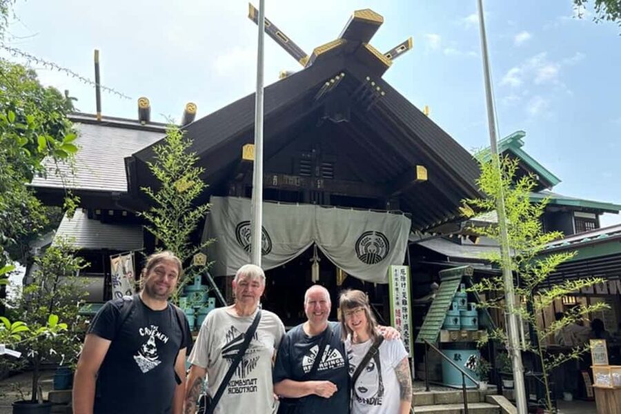 Tokyo: Private Tsukiji Fish Market Tour with 3 food stops - Who should book this Tsukiji walk?