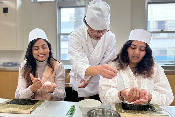 Tokyo Sushi Making Class in Tsukiji with Professional Chef - Why Tsukiji makes a good classroom