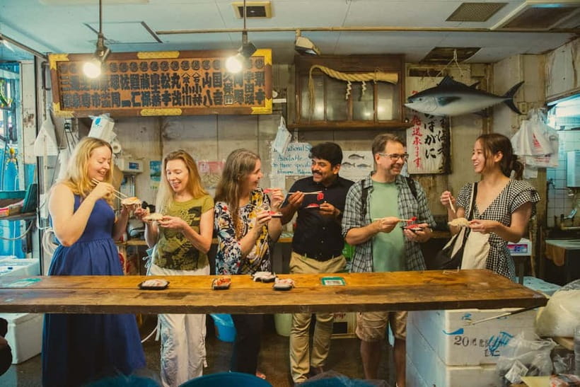 Tokyo: Tsukiji Fish Market Culture Tour with Sashimi Tasting - Why a guide helps at Tsukiji Outer Market