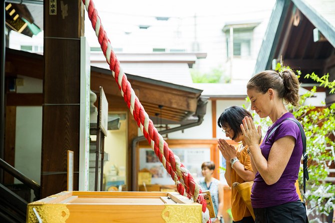 Tokyo Tsukiji Fish Market Food and Culture Walking Tour - Tsukiji Uogashi and the wholesale side of the district