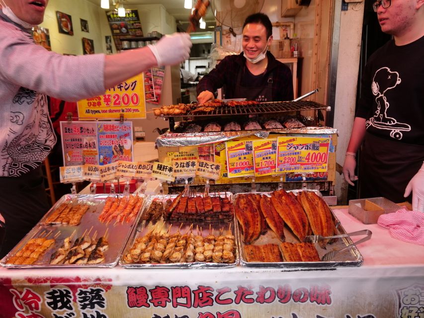 Tokyo: Tsukiji Fish Market Tour with 6 Stops & Seafood Lunch - One hour through Tsukiji’s outer market
