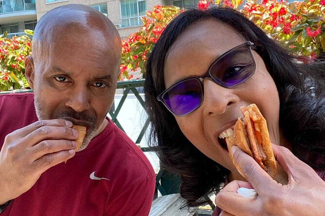 Toronto: St Lawrence Market Food Tour with 6 Food Tastings - Practical tips for a smoother afternoon