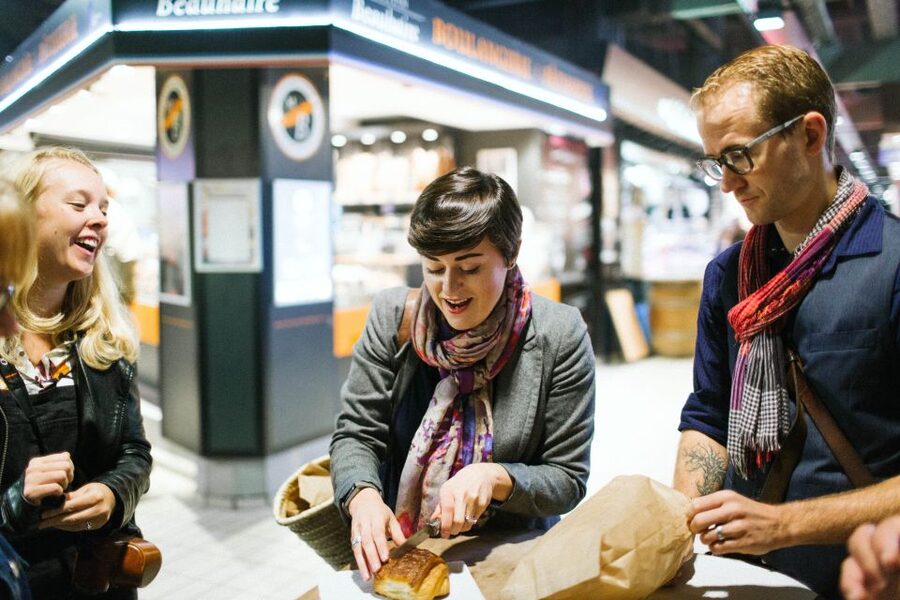 Toulouse: Victor Hugo Market Guided Food Tour with Tastings - Finishing with something sweet