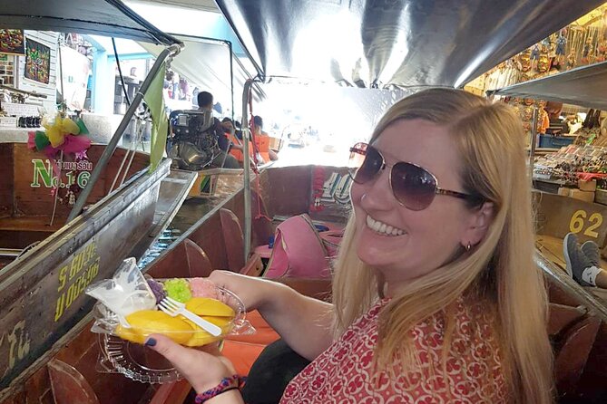 Train & Floating Market Food Adventure + Scenic train ride - Who will enjoy this outing most