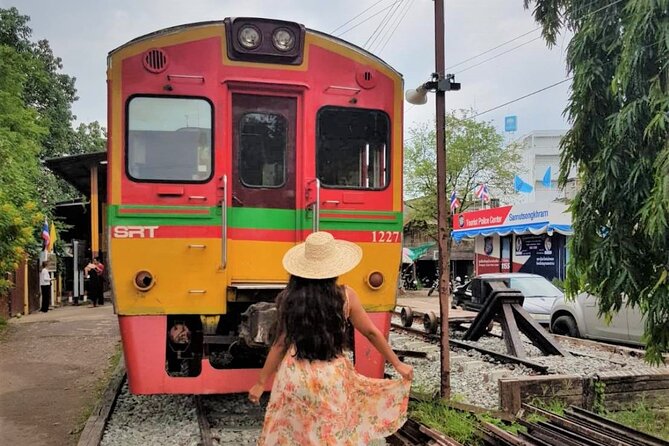 Train & Floating Market Food Adventure + Scenic train ride - From the tracks to Damnoen Saduak