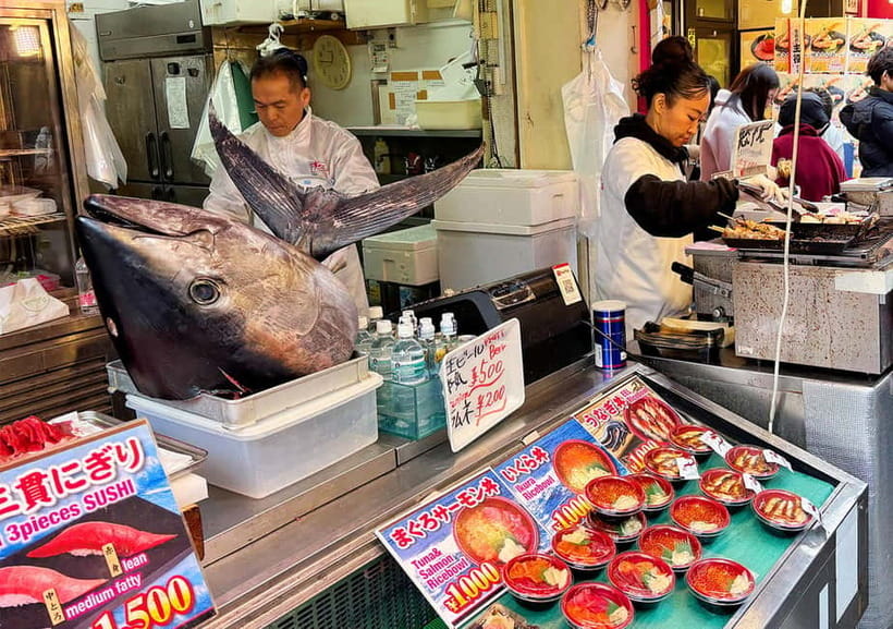 Tsukiji Fish Market: Street Food & Culture Walking Tour - The final 20 minutes help you shop independently