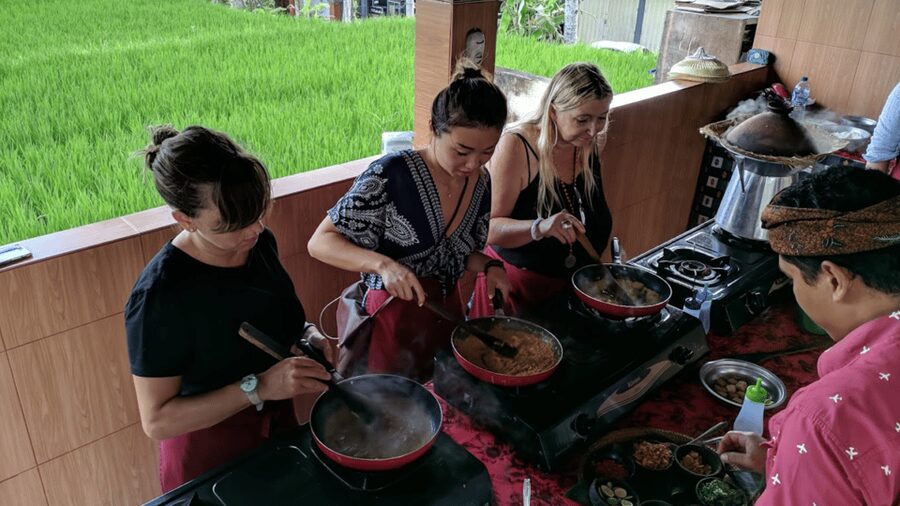 Ubud: Cooking Class with Transfers and Optional Market Visit - What you actually cook