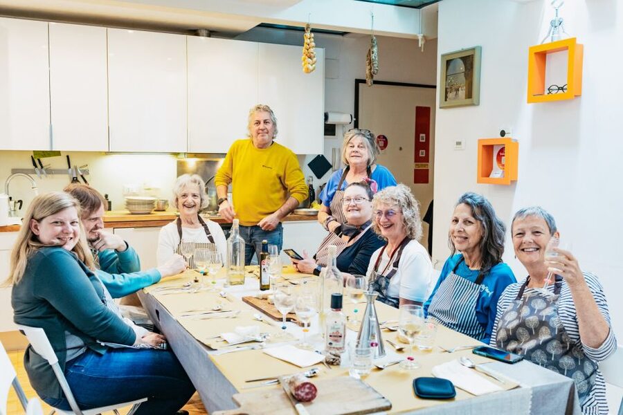 Venice: Rialto Market Tour, Cooking Class, and Lunch - Learning the sauce and seasonal second course