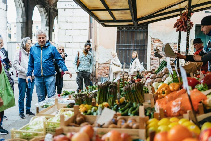 Venice: Rialto Market Tour, Cooking Class, and Lunch - Who will enjoy this class most