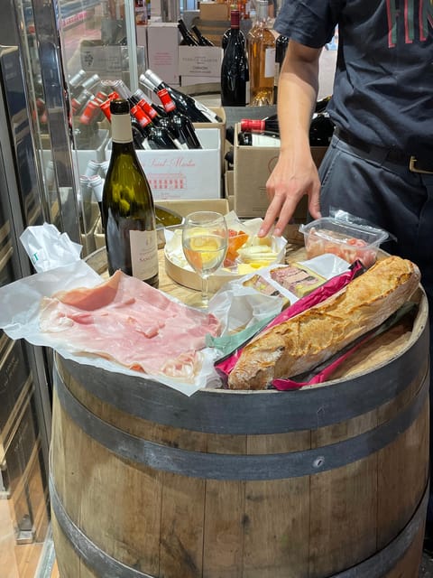 Versailles: Local & small-group Farmers' Market Food Tour - Who will enjoy this tour most