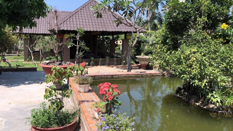 Viet Garden Cooking Class (Countryside and Market tour) - Eating your own lunch and talking about local life