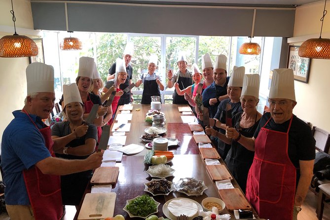 Vietnamese Food Cooking Class in Hanoi with Market Experience - Practical details that affect your day