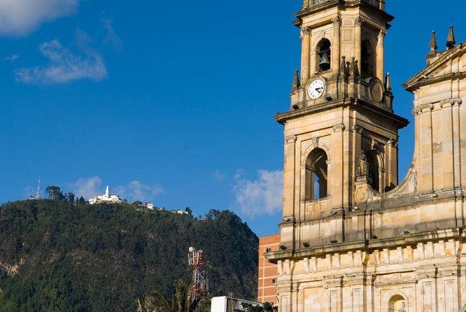 VIP Bogota City Tour: Farmers Market, Monserrate, Candelaria, 9hr - Five things that define this Bogotá day