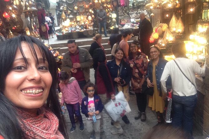 VIP Shopping Private Tour Papyrus Perfume Bazaars and Cotton - Cairo shopping without the usual taxi shuffle