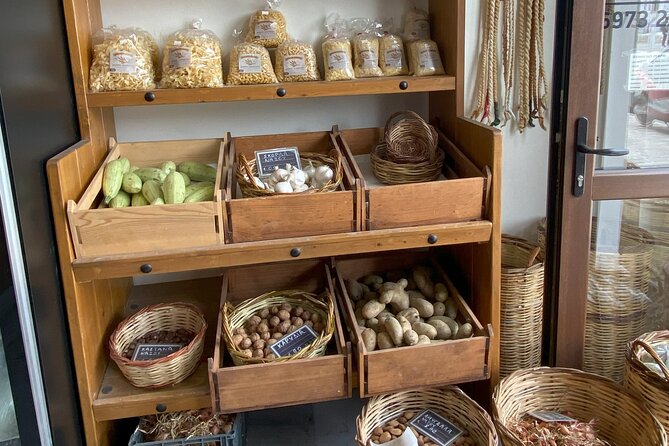 Walking Tour and Cooking Class on Naxos with Local Market Visit - Key points at a glance