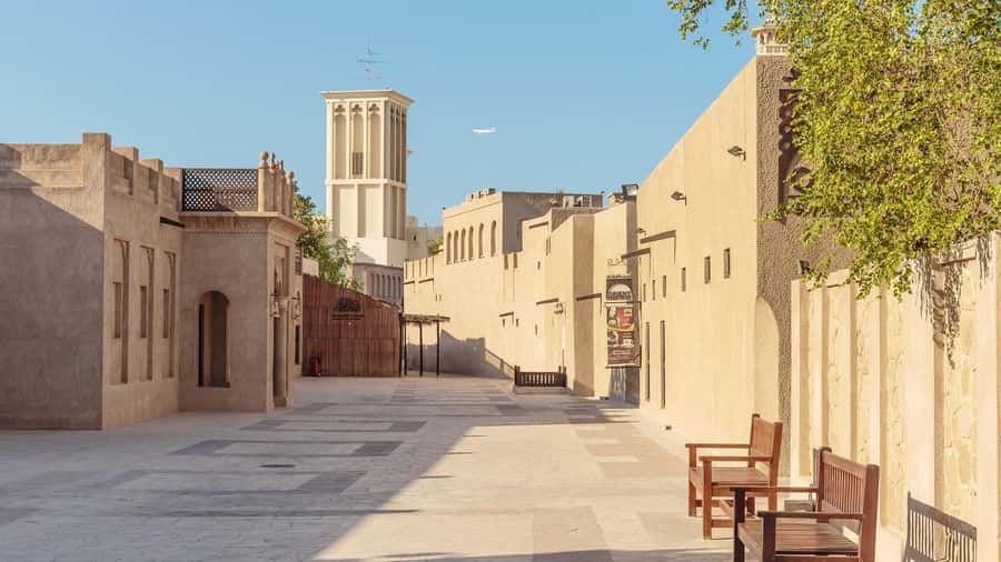 walking tour in old dubai, souks, abra boat, old town - Al Fahidi and Al Bastakiya: Dubai before the towers