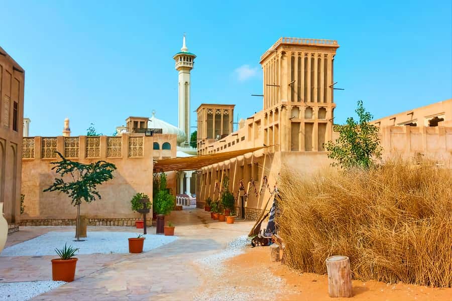 walking tour in old dubai, souks, abra boat, old town - Starting at Sharaf DG Metro Station