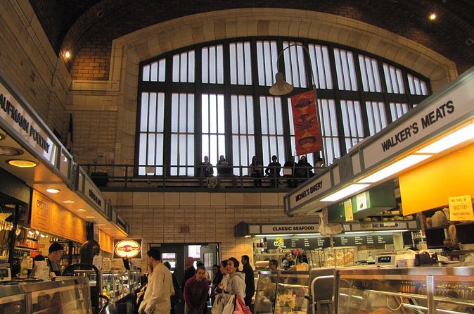 West Side Market Food Tour - Desserts, chocolate, and the market’s sweeter side